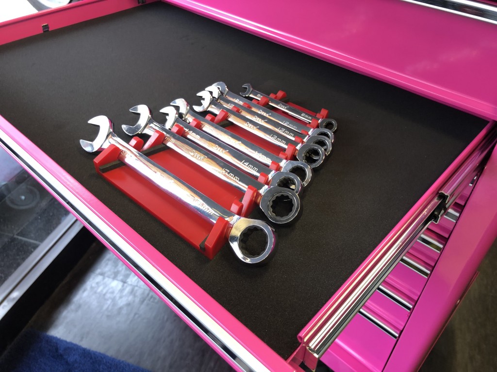 何を隠そうピンク色好きです！そんな工具箱 - ★工具屋てっちゃんの工具ブログ！