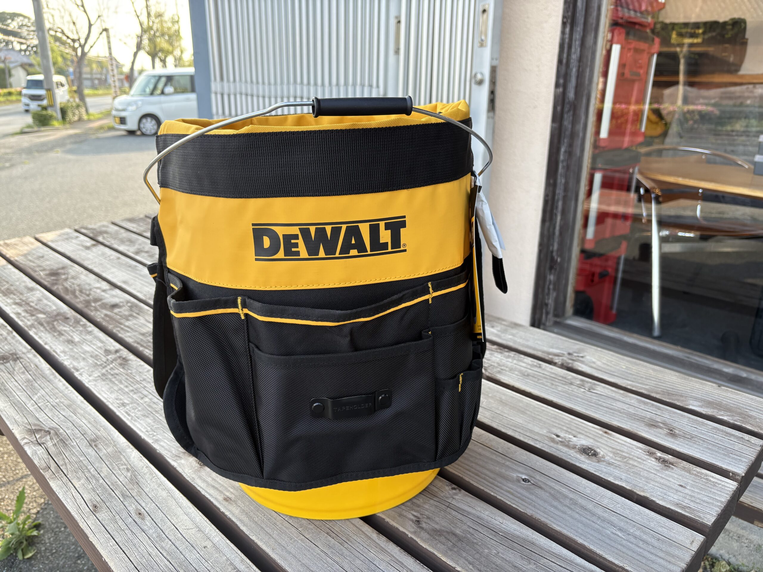バケツが、TOOL BAGに！DEWALT「DWST560109」バケツカバーソフトバッグ