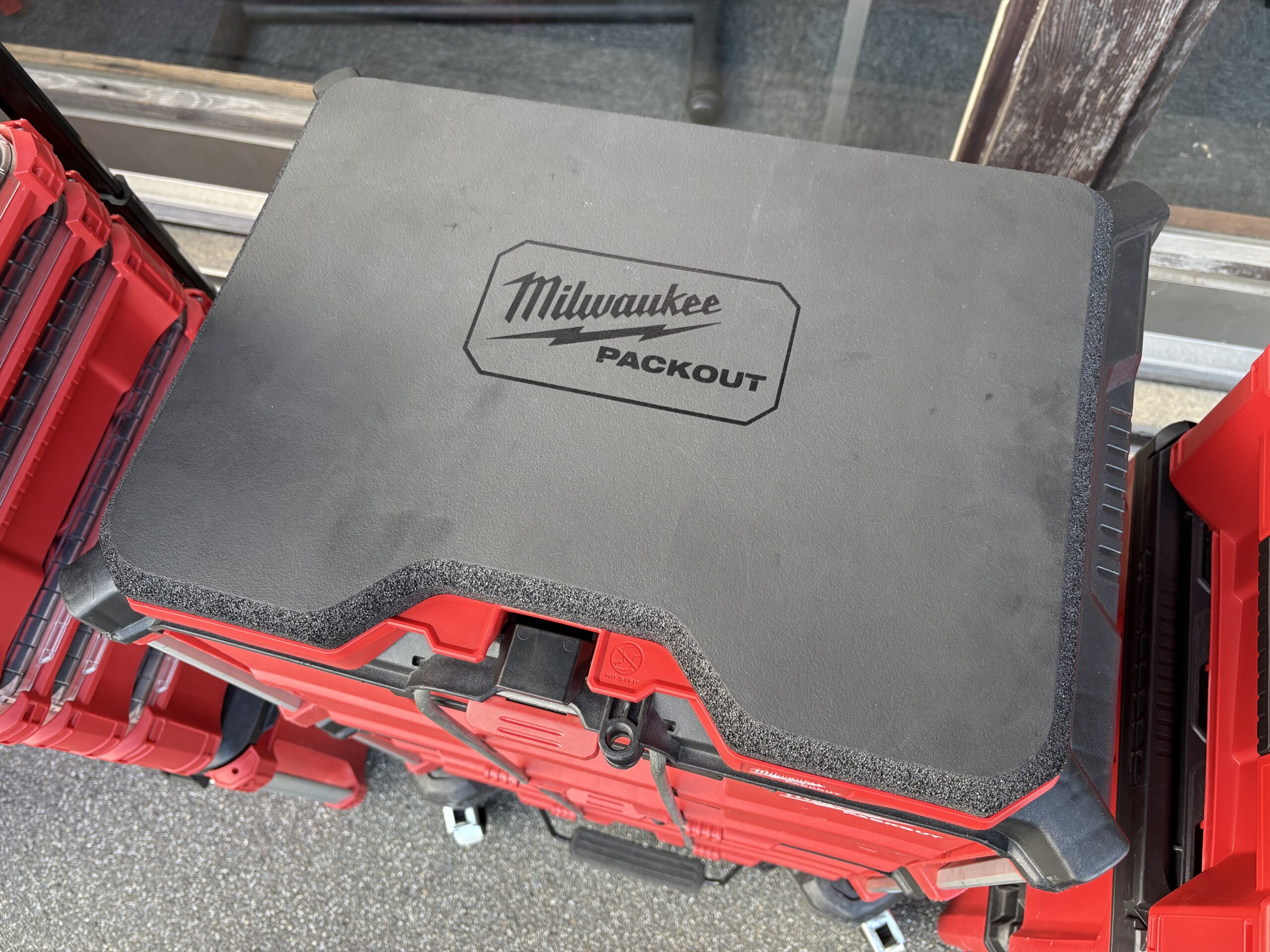 現場の膝を守る！PACKOUT ワークマット48-73-6110 - ☆工具屋