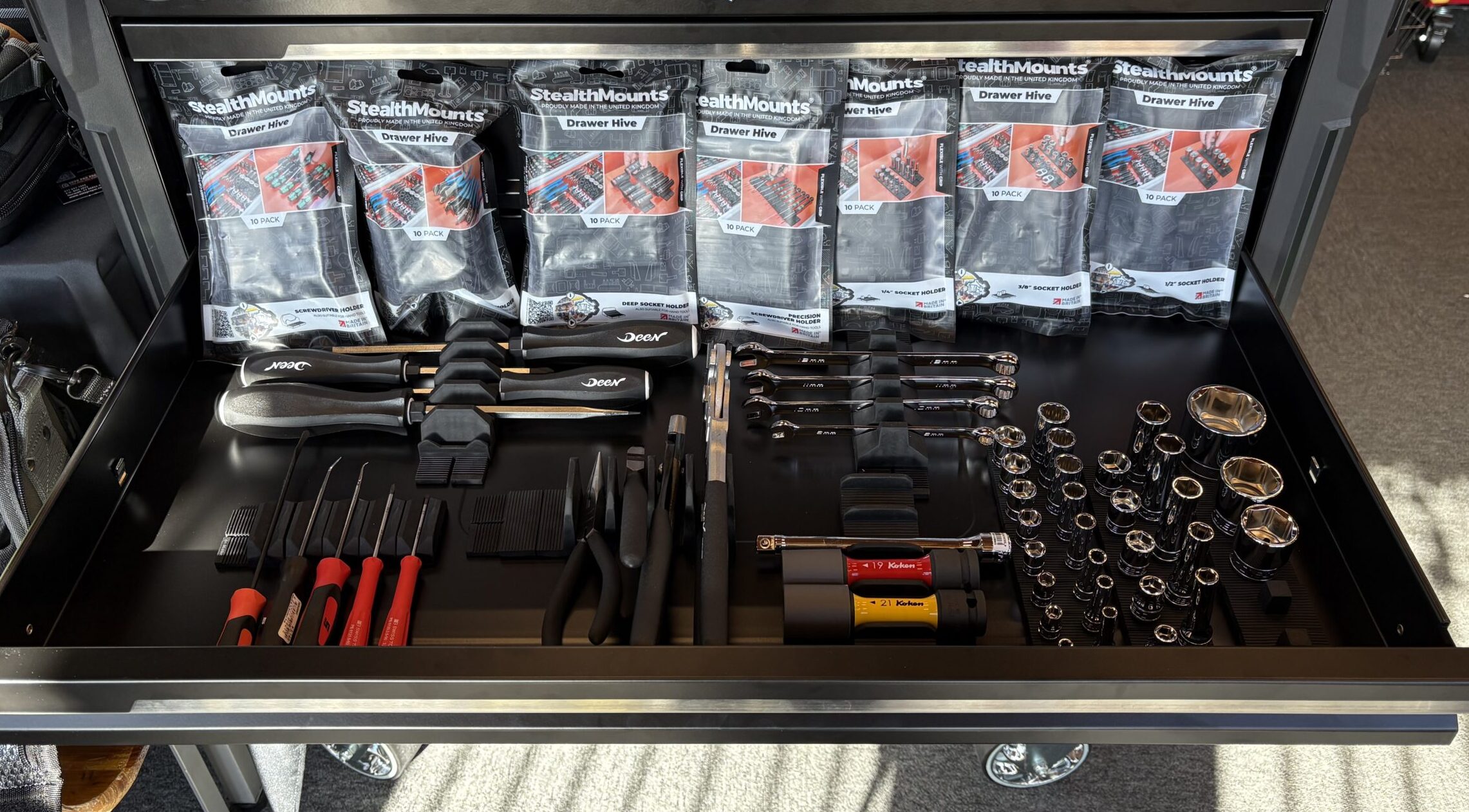 増えても困らない工具整理｜StealthMounts Drawer Hive - ☆工具屋