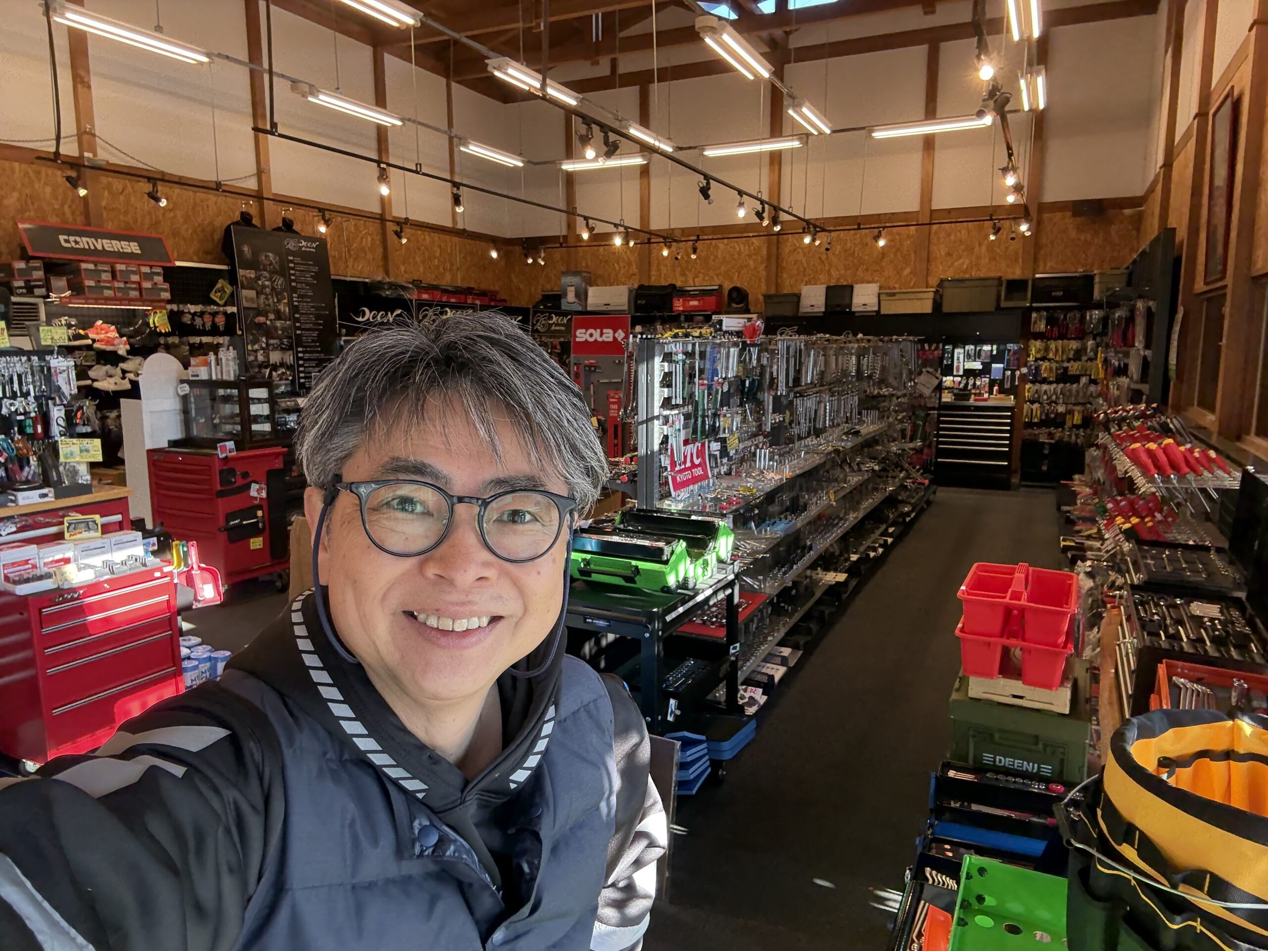 2025年もありがとうございました。新年は初売りでお会いしましょう