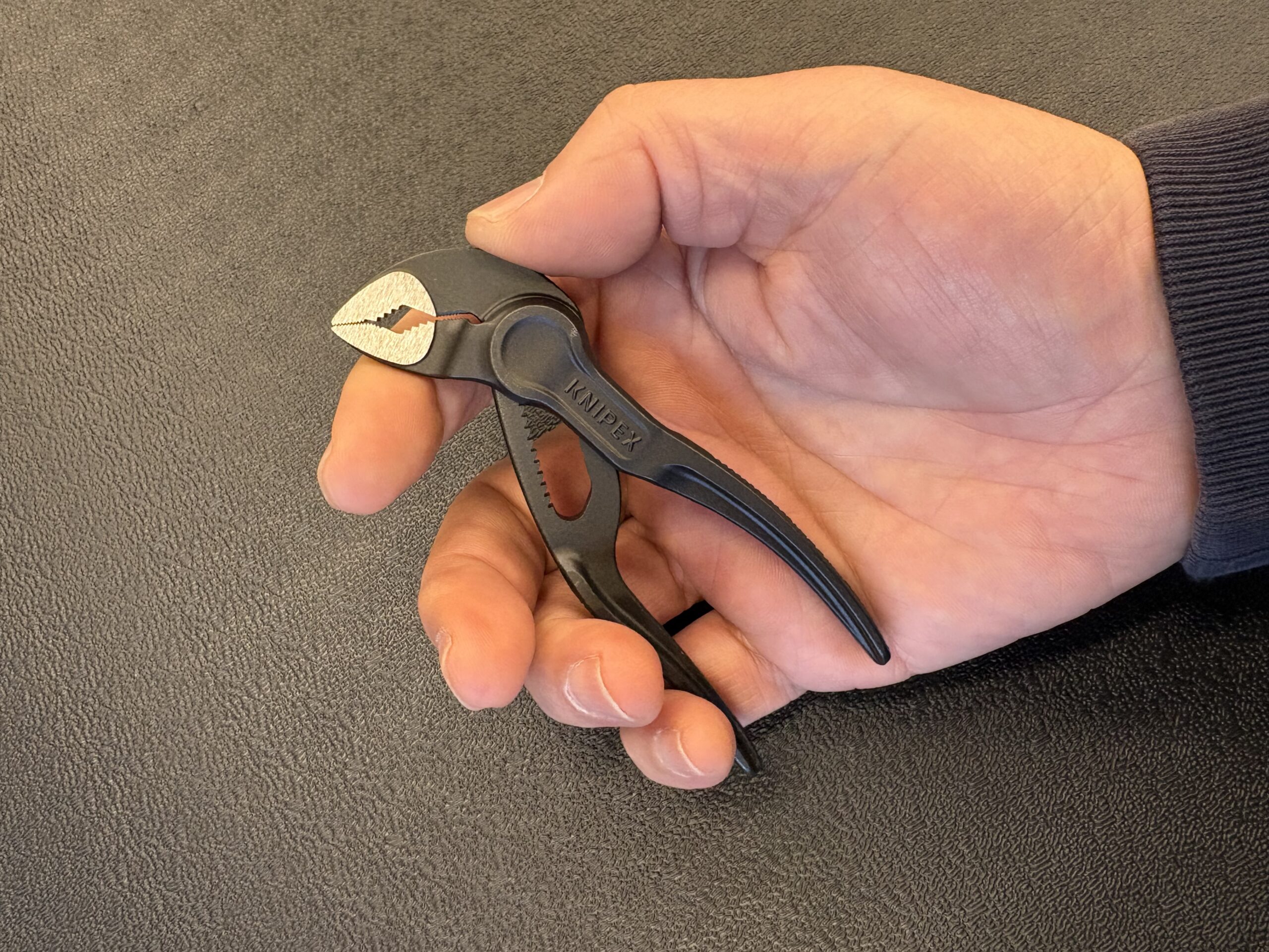 小さいけど完全コブラ！妥協無しのコブラXS - ☆工具屋てっちゃんの