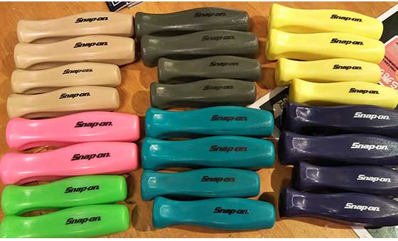 スナップオングリップ珍しい色入荷 | ファクトリーギア