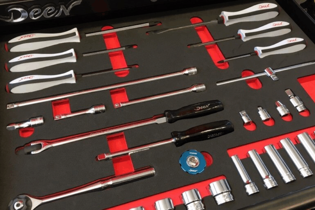 統一工具セットで整備効率20％向上！